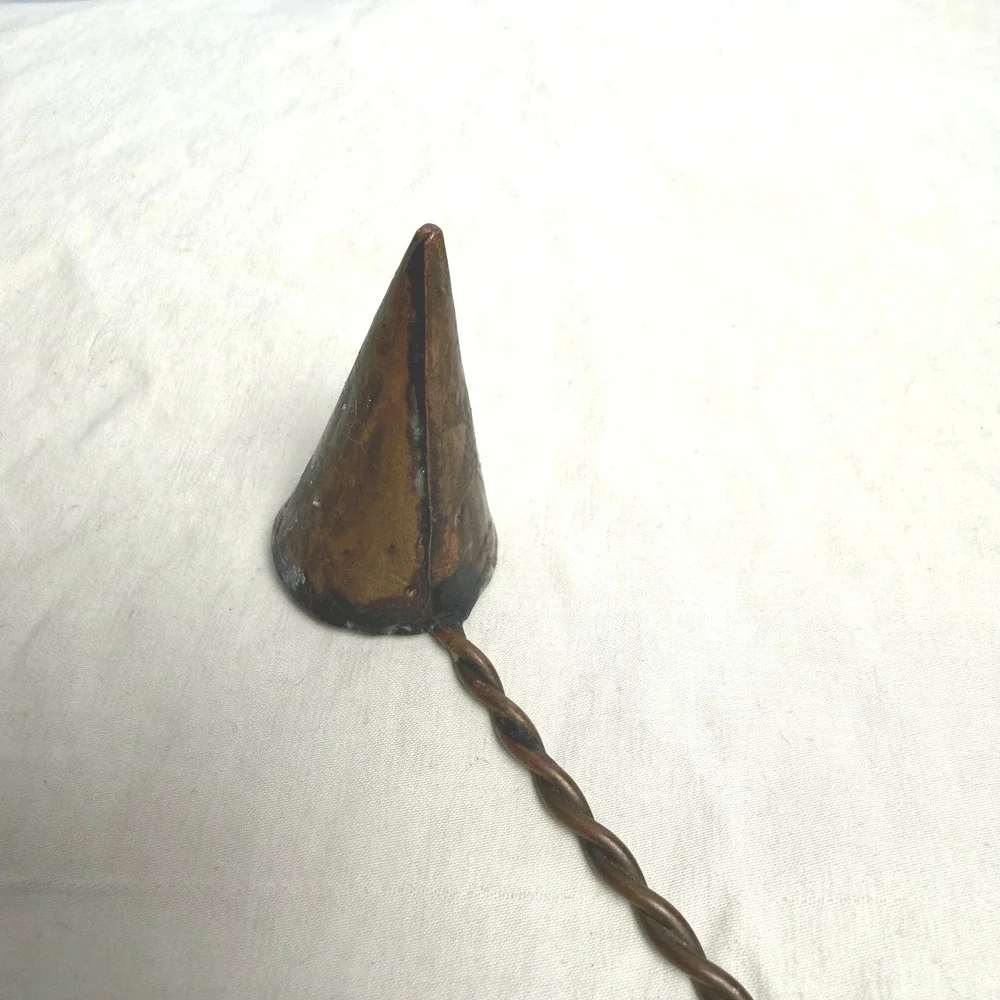 VTG Hand Forged Copper Candle Snuffer Hand-Twisted Wire Handle Cone Extinguisher